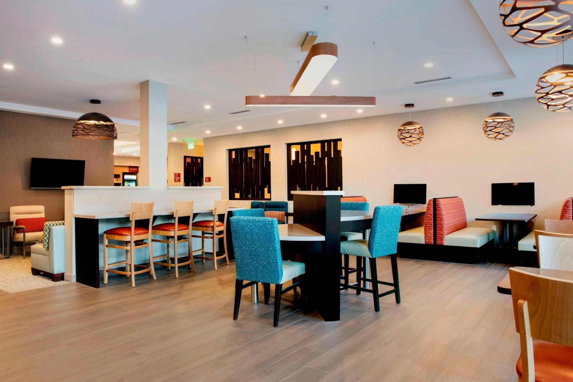 Towneplace Suites By Marriott Miami Homestead Exterior foto